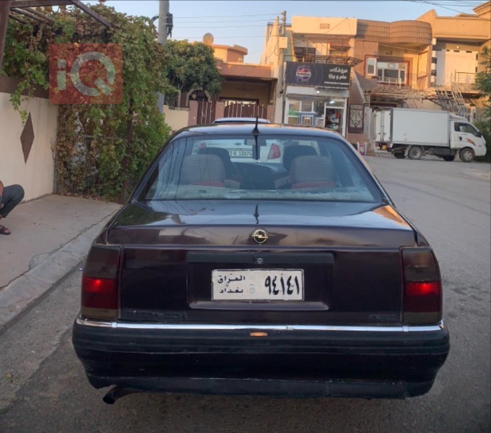اوبل أوميغا